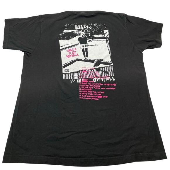 Machine Gun Kelly Tickets to My Downfall Tour T-Shirt size L Black Band - Picture 1 of 7